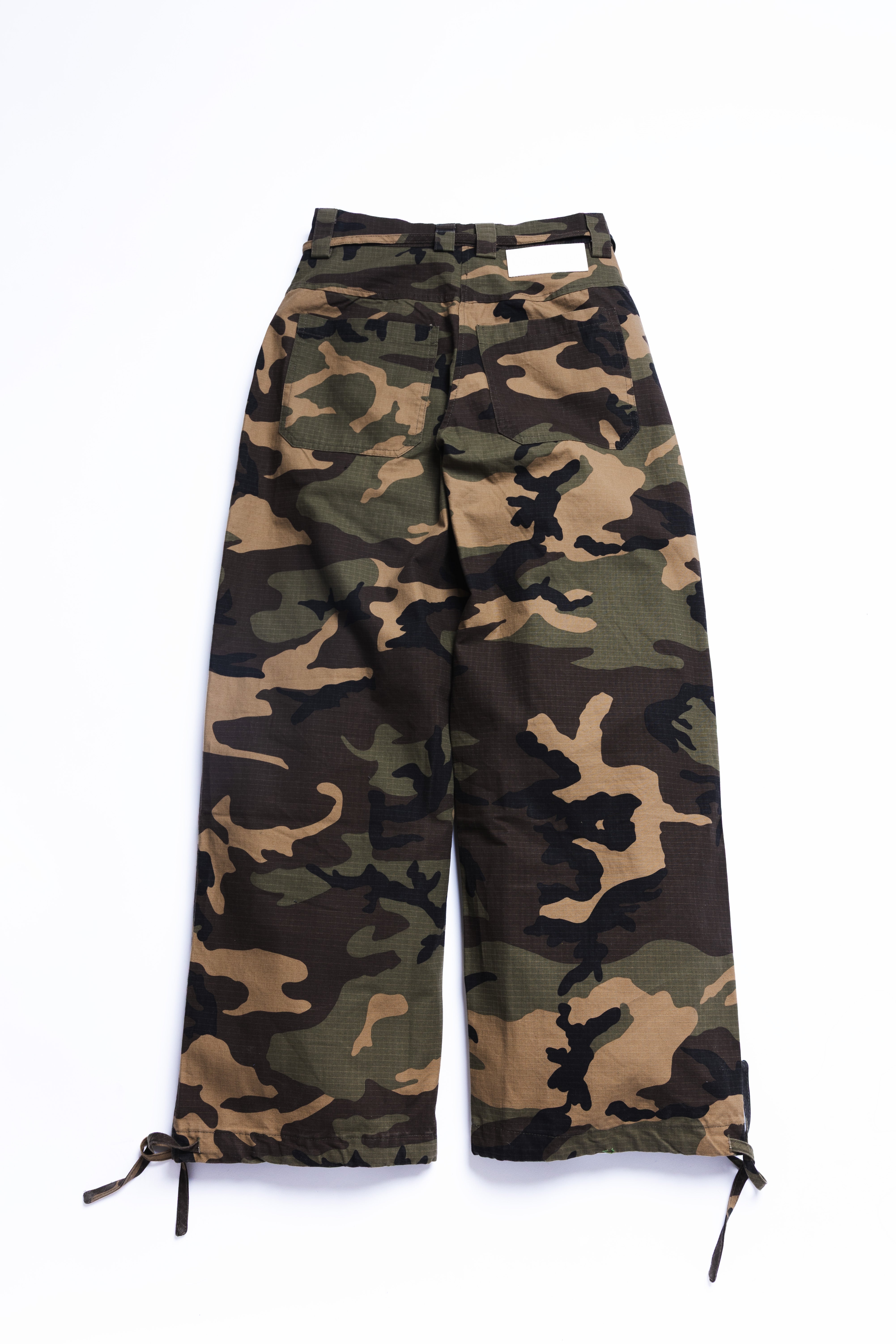 GREEN CAMO PANTS – casa de lipa